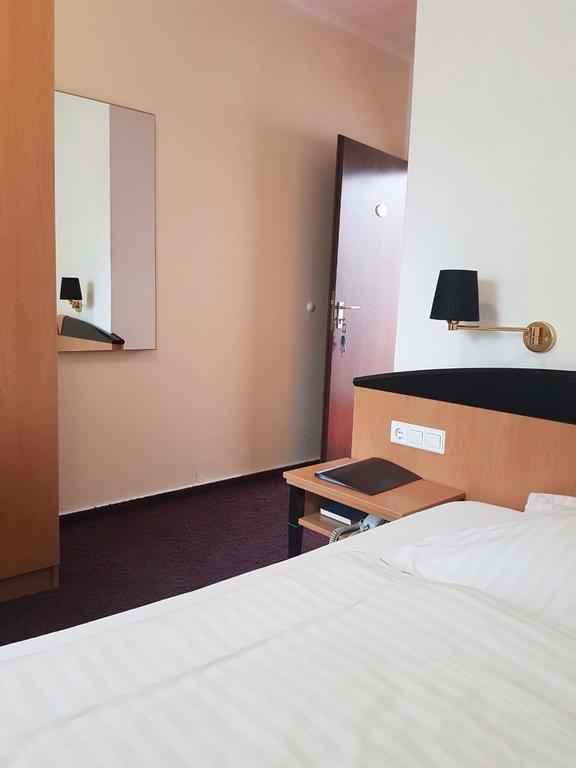 Hotel Lindenkrug-hannover
