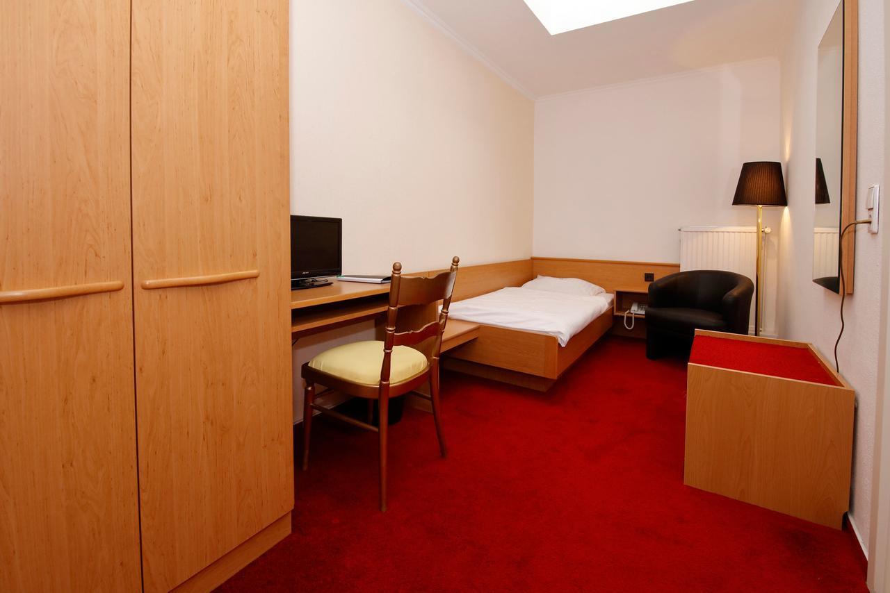 Hotel Lindenkrug-hannover